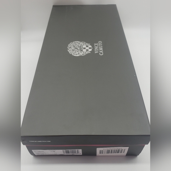 257- Vince Camuto Fimulie Studded Suede Boots Size 9 NWT - Picture 9 of 12